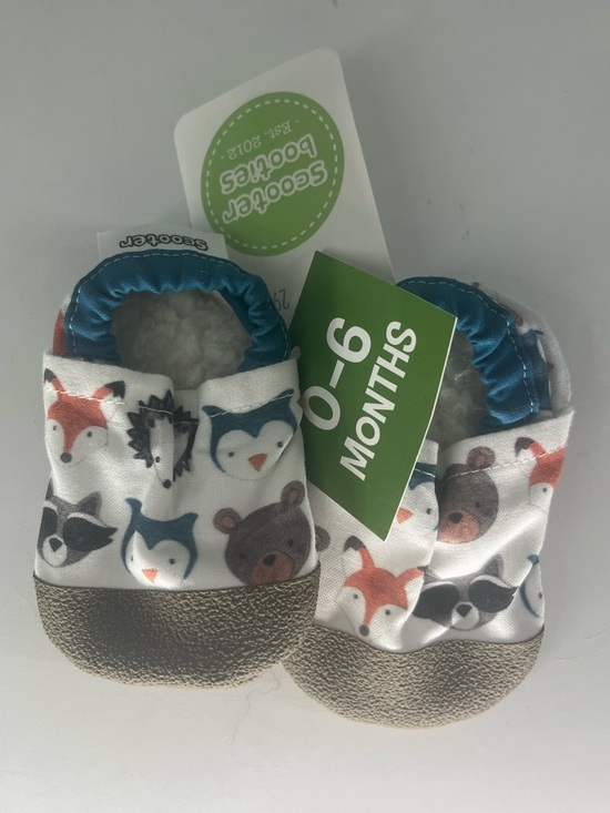 Scooter Booties Other - SCOOTER BOOTIES NWT BABY ANIMAL BABY BOOTIES FOX OWL RACOON 0 to 6 months